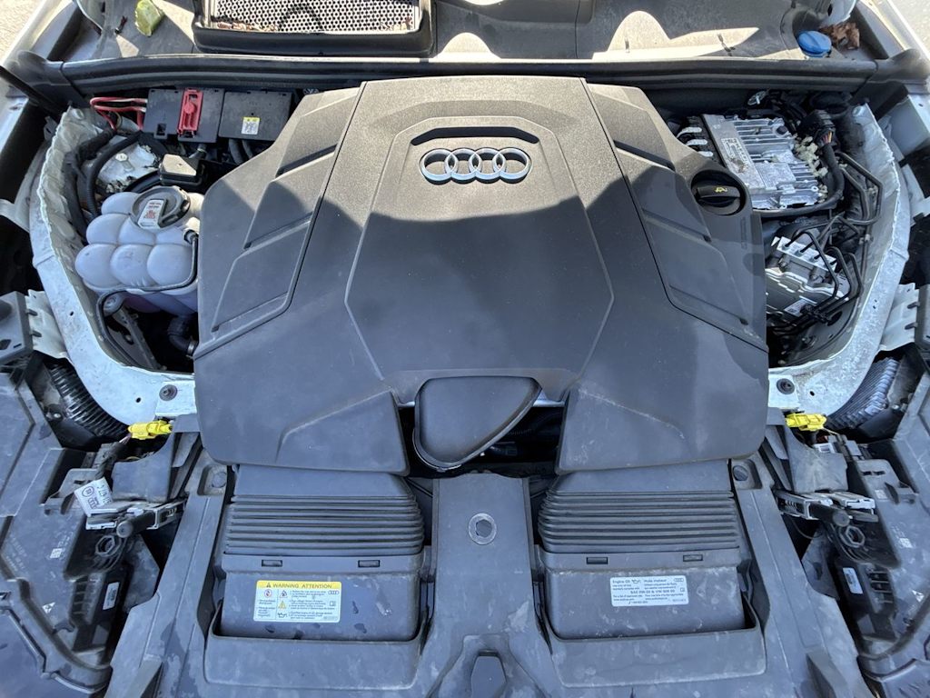 Thumbnail: 2025 Audi Q7 - 9