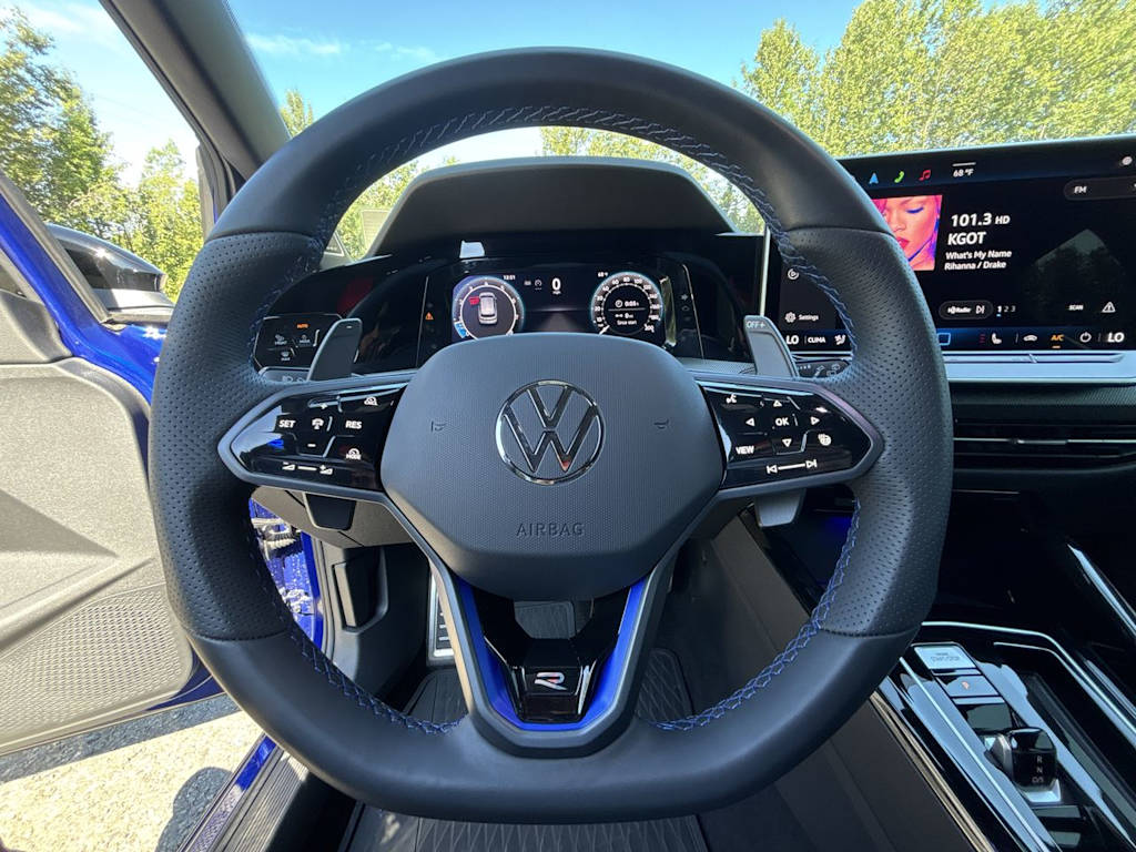 Thumbnail: 2025 Volkswagen Golf - 2