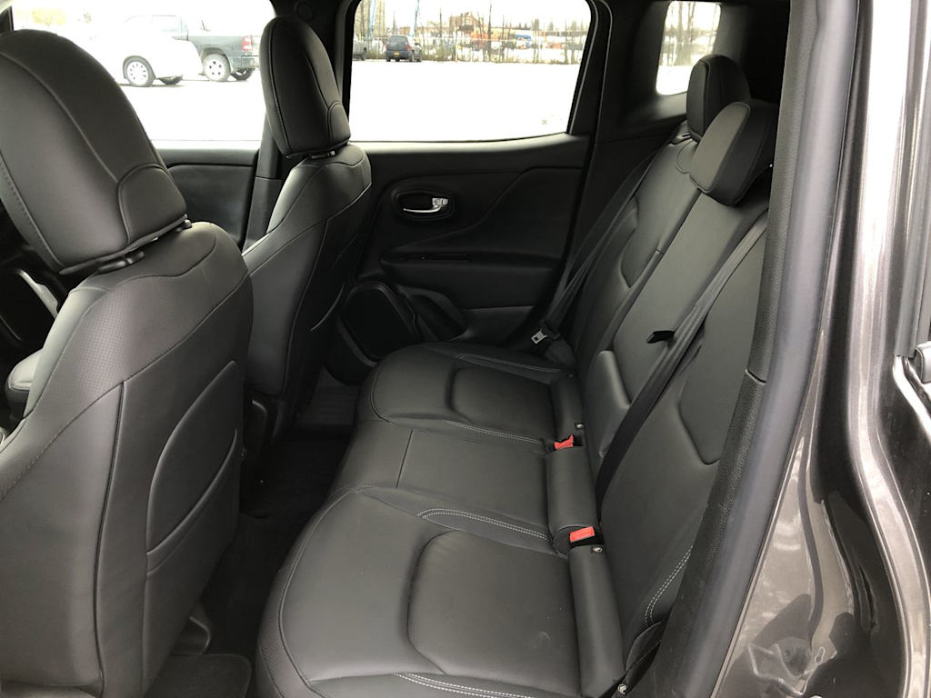 Thumbnail: 2021 Jeep Renegade - 11
