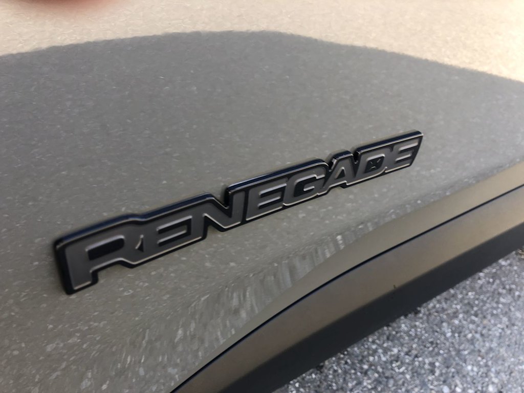 Thumbnail: 2022 Jeep Renegade - 7