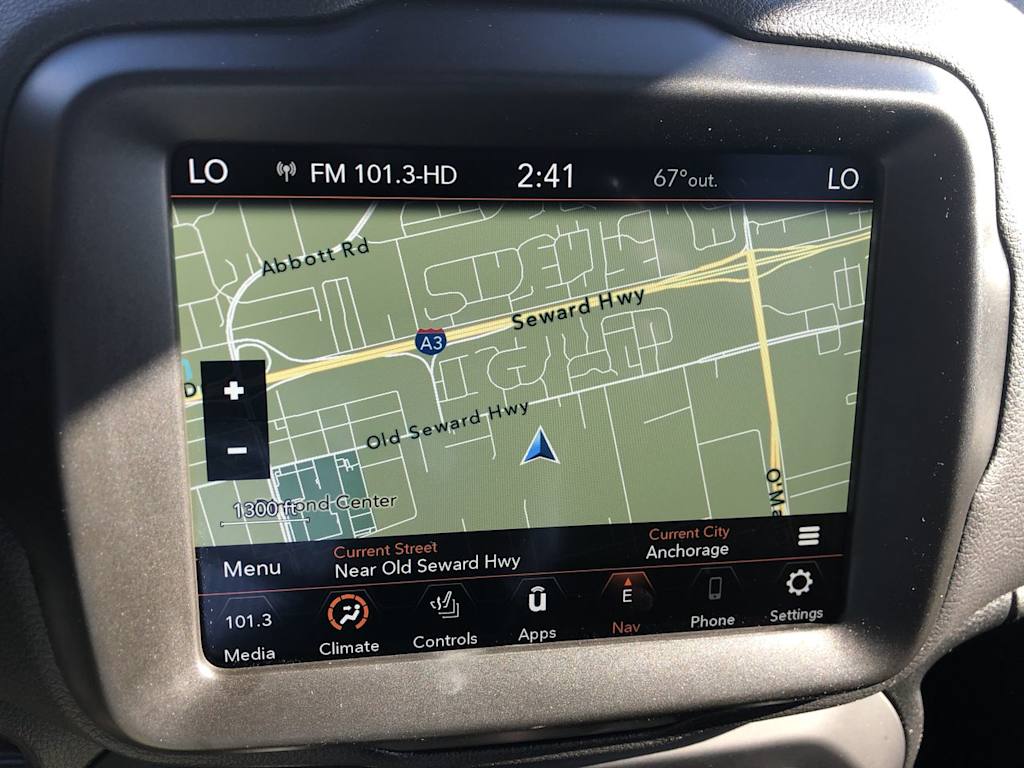 Thumbnail: 2022 Jeep Renegade - 12