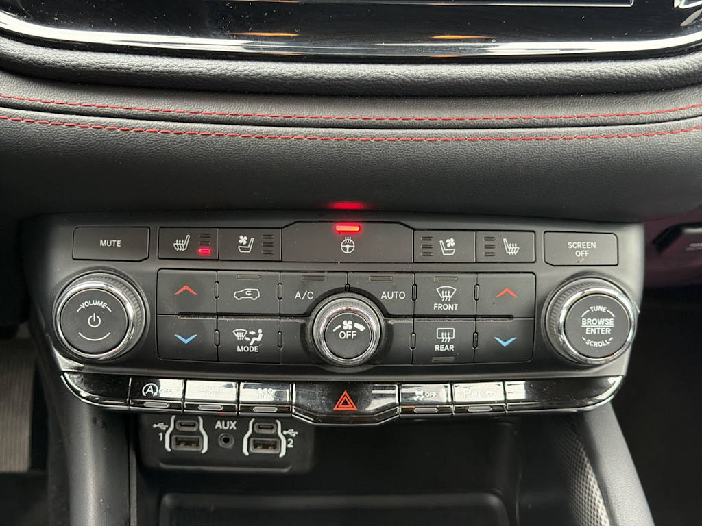 Thumbnail: 2024 Dodge Durango - 22
