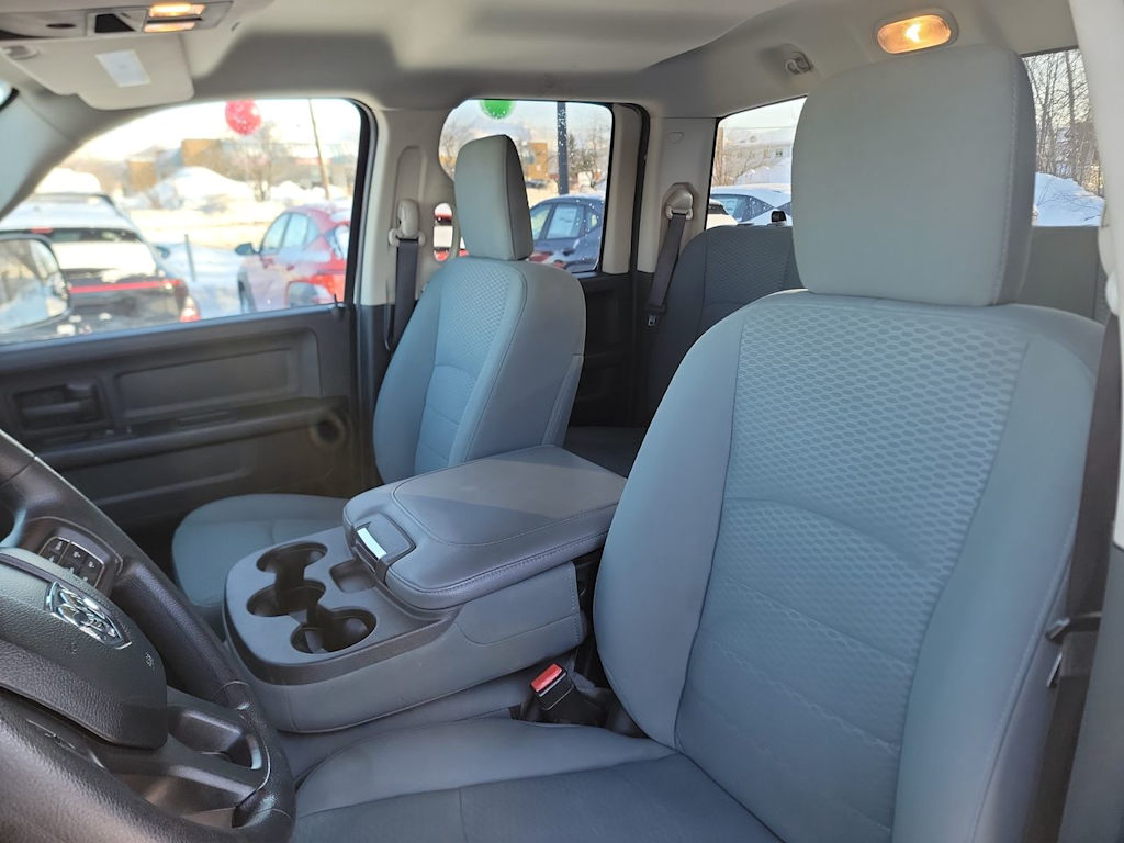 Thumbnail: 2017 RAM 1500 - 10