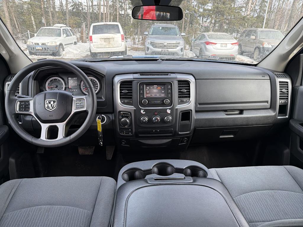Thumbnail: 2024 RAM 1500 - 8