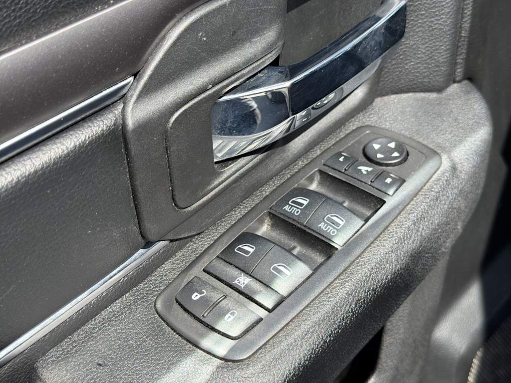 Thumbnail: 2021 RAM 1500 - 18