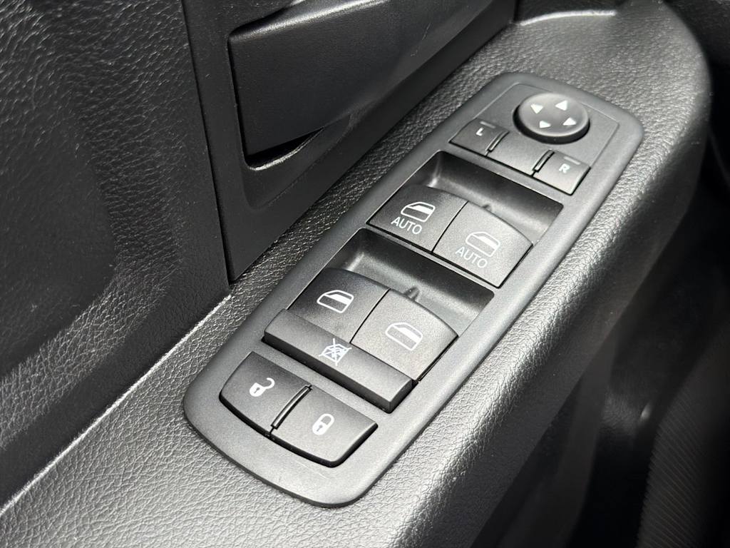 Thumbnail: 2020 RAM 1500 - 19