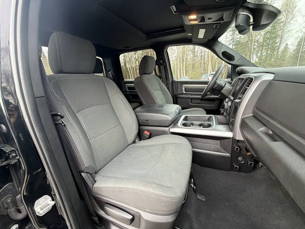 Thumbnail: 2022 RAM 1500 - 10