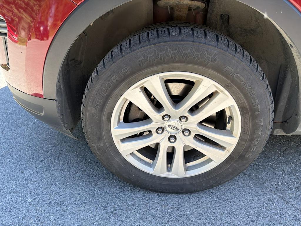 Thumbnail: 2018 Ford Explorer - 6