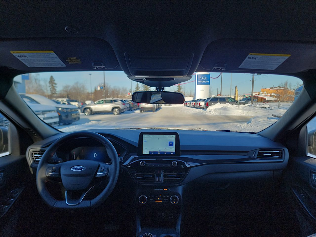 Thumbnail: 2025 Ford Escape - 9