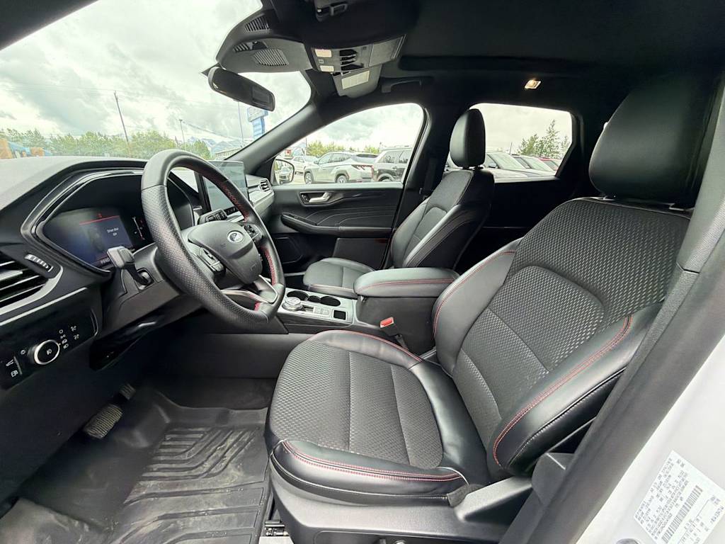 Thumbnail: 2025 Ford Escape - 9
