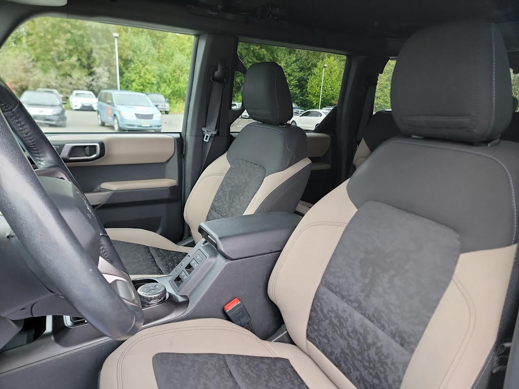 Thumbnail: 2022 Ford Bronco - 9