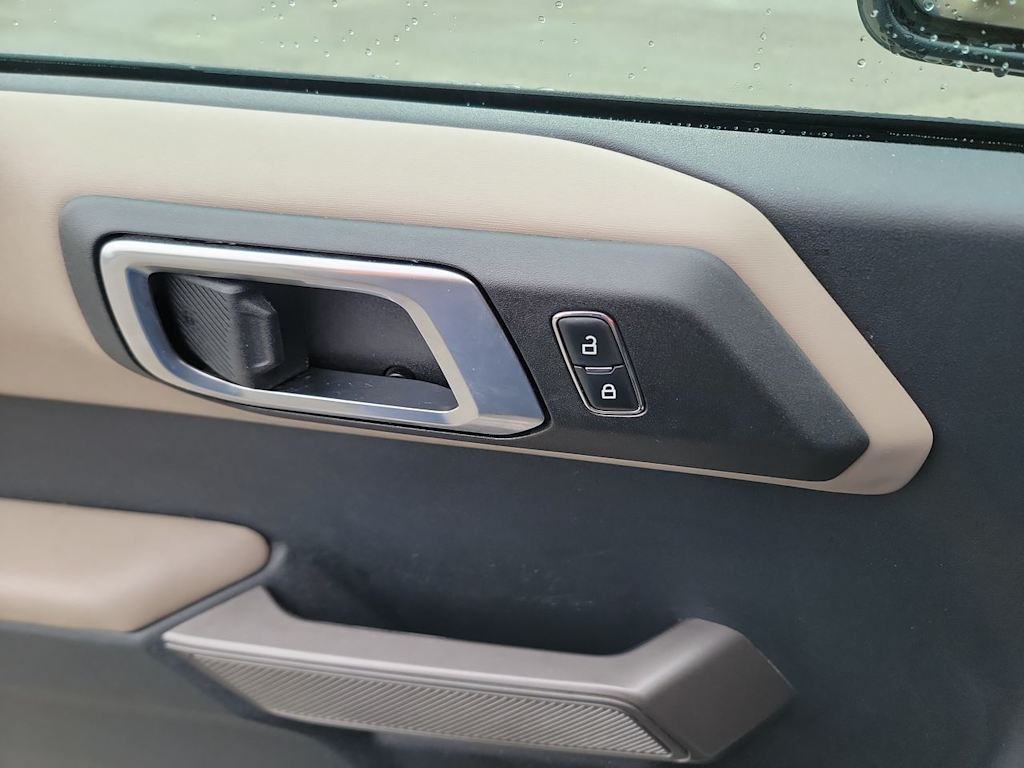 Thumbnail: 2022 Ford Bronco - 23