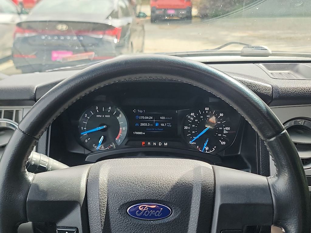 Thumbnail: 2016 Ford Expedition - 9