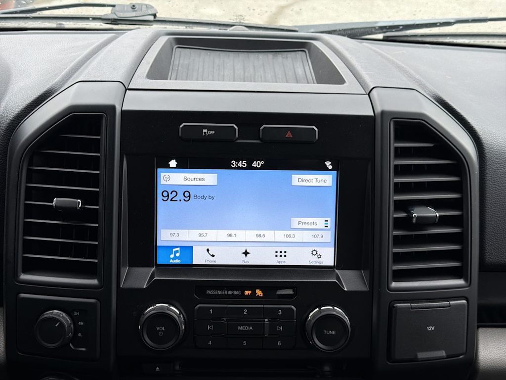 Thumbnail: 2016 Ford F-150 - 11