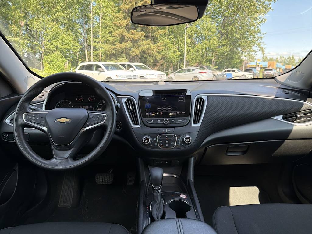 Thumbnail: 2024 Chevrolet Malibu - 8