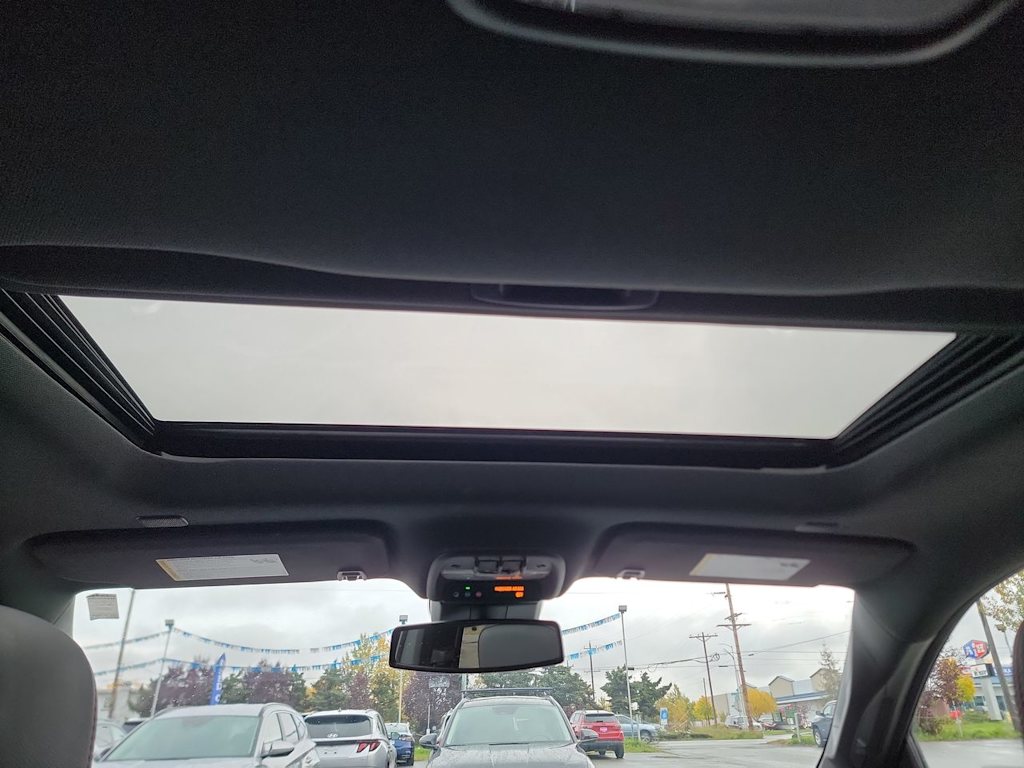 Thumbnail: 2023 Chevrolet Colorado - 25