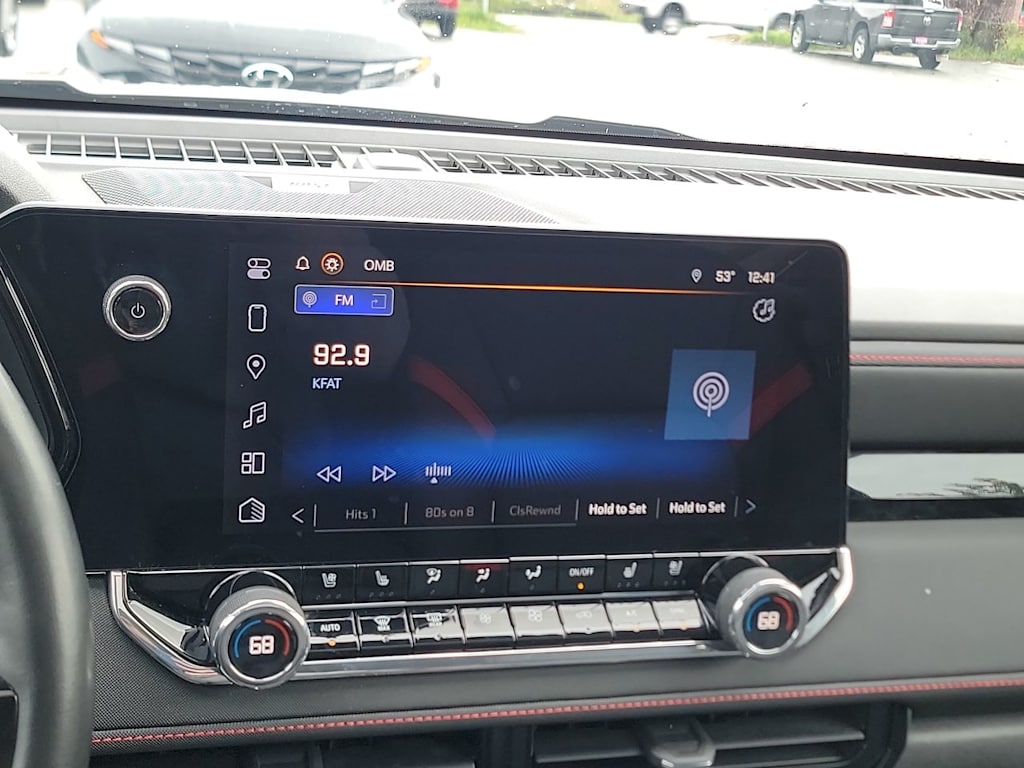 Thumbnail: 2023 Chevrolet Colorado - 13