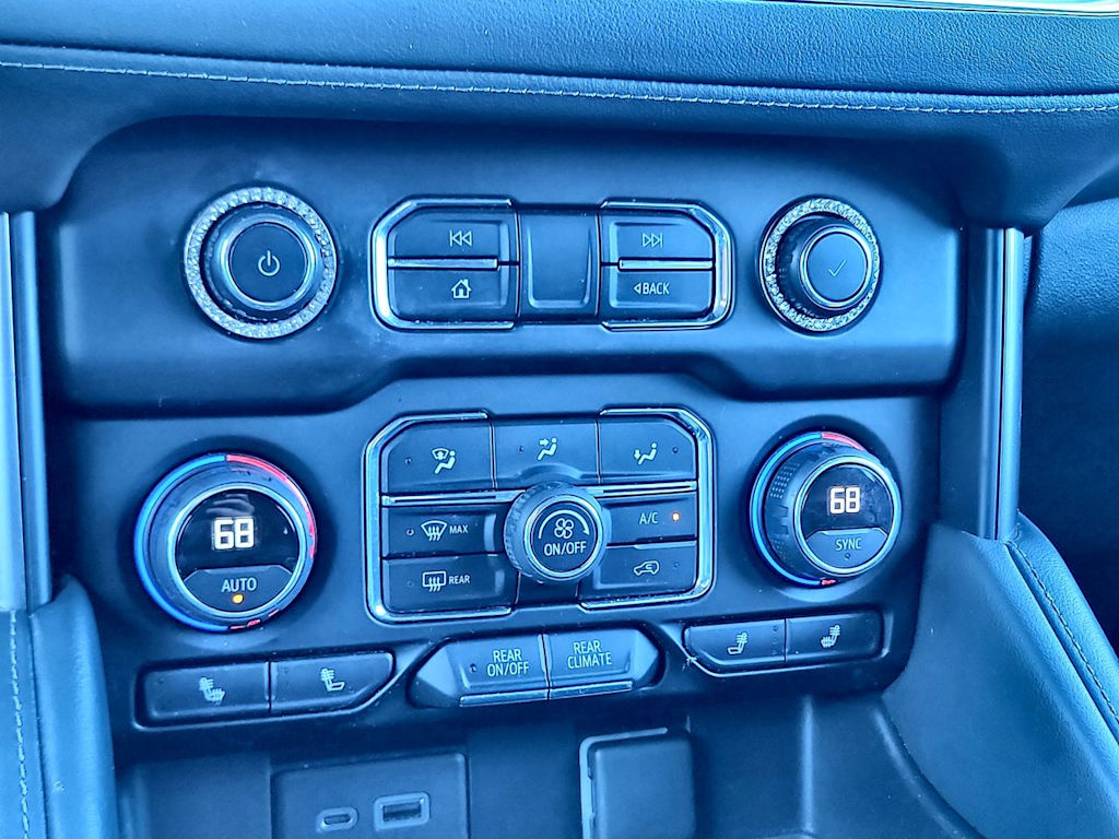 Thumbnail: 2021 Chevrolet Tahoe - 25