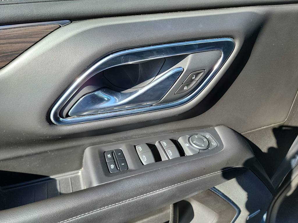 Thumbnail: 2021 Chevrolet Tahoe - 22