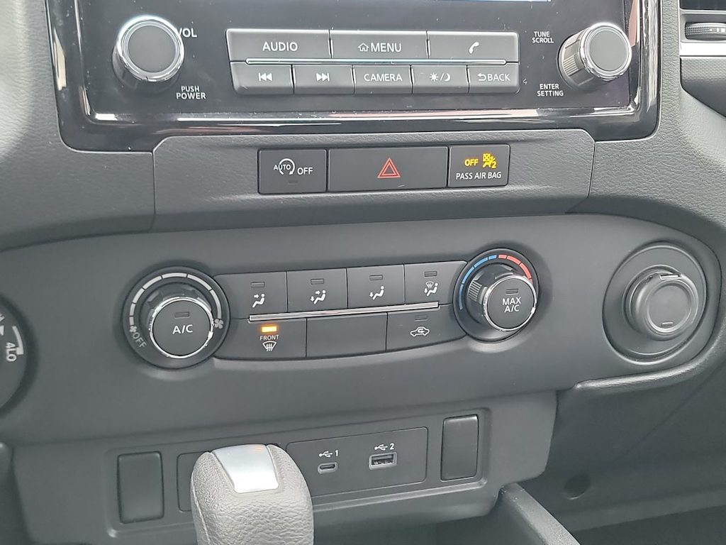 Thumbnail: 2023 Nissan Frontier - 25