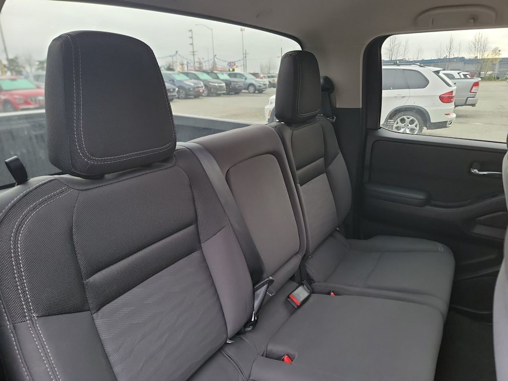 Thumbnail: 2023 Nissan Frontier - 12