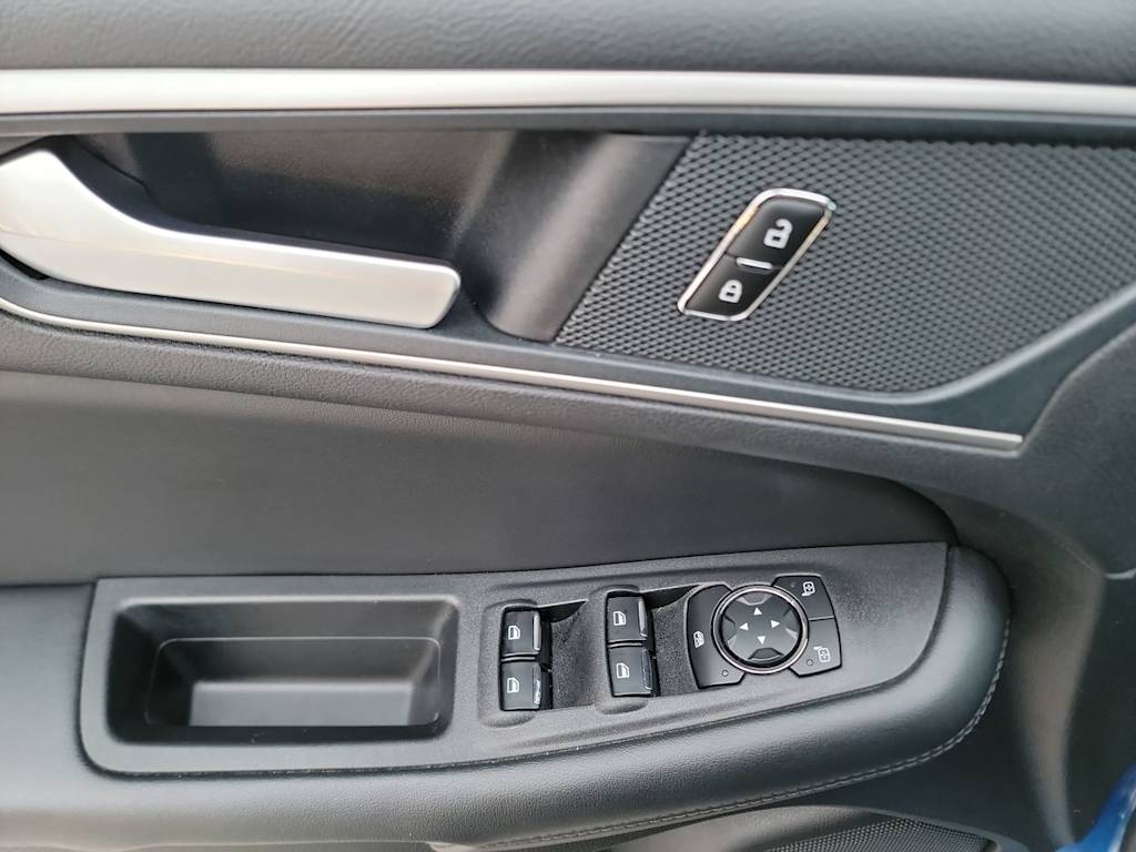 Thumbnail: 2024 Ford Edge - 23