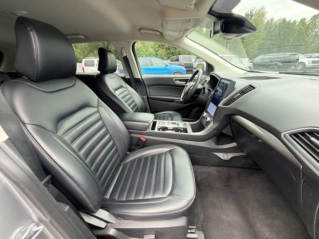 Thumbnail: 2024 Ford Edge - 10