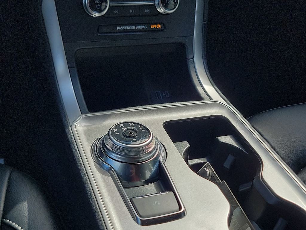 Thumbnail: 2023 Ford Edge - 13