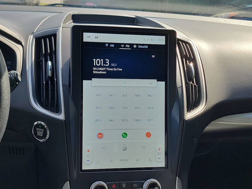 Thumbnail: 2023 Ford Edge - 12