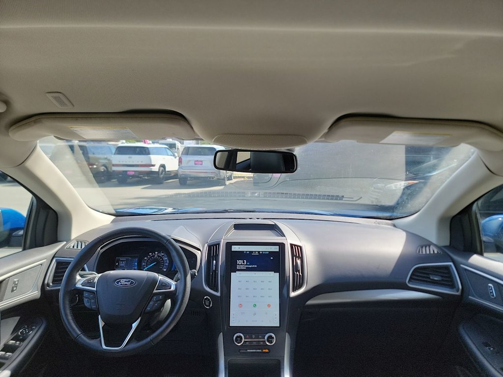 Thumbnail: 2023 Ford Edge - 8