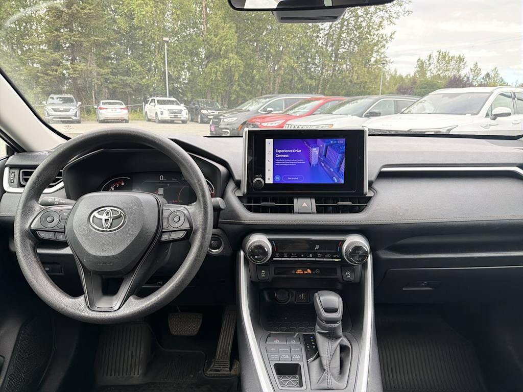 Thumbnail: 2025 Toyota RAV4 - 8