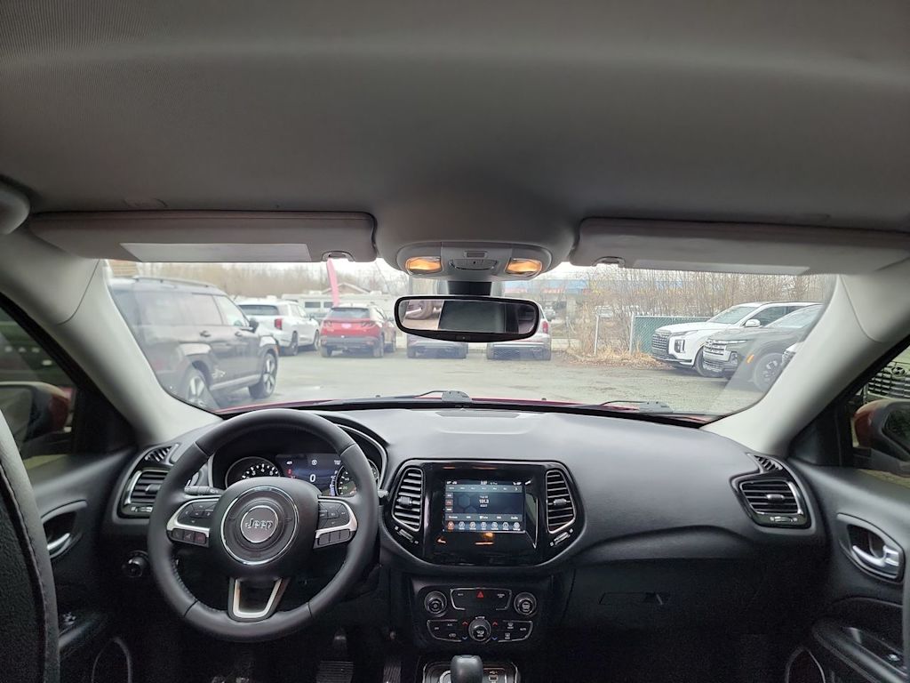 Thumbnail: 2021 Jeep Compass - 13