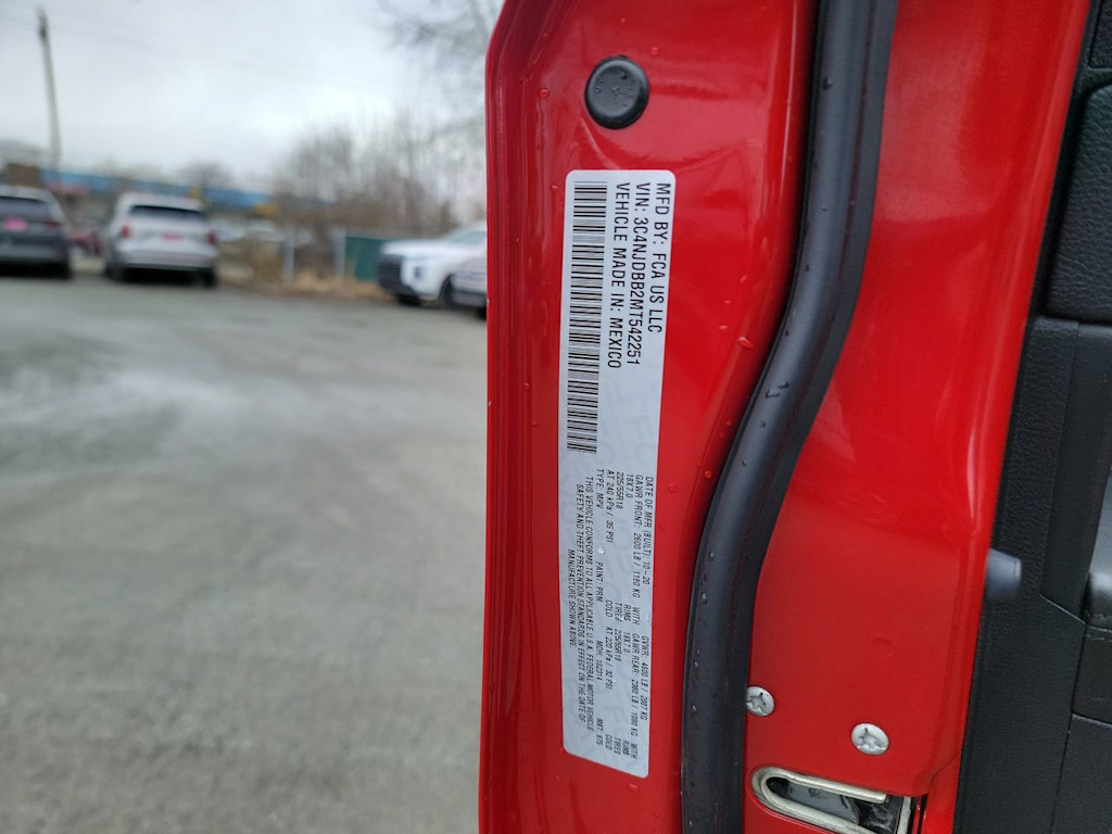 Thumbnail: 2021 Jeep Compass - 18