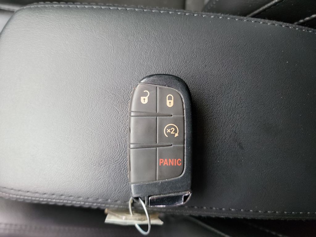 Thumbnail: 2021 Jeep Compass - 17