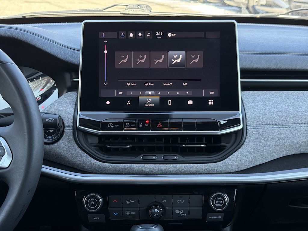 Thumbnail: 2024 Jeep Compass - 22
