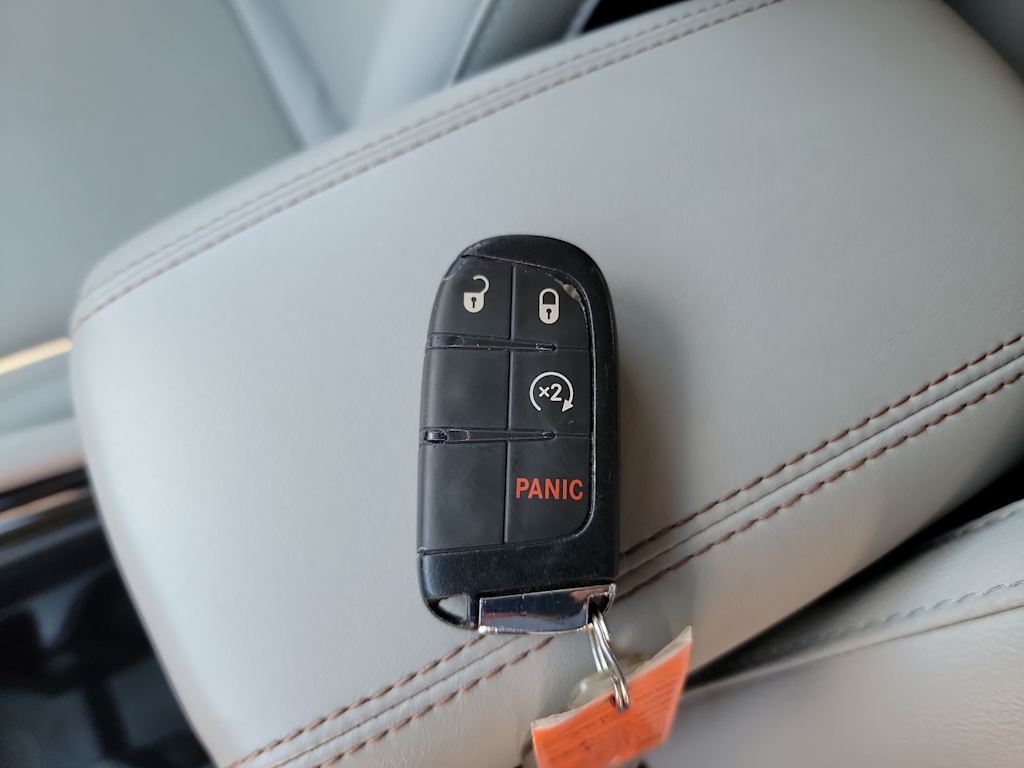 Thumbnail: 2022 Jeep Compass - 17