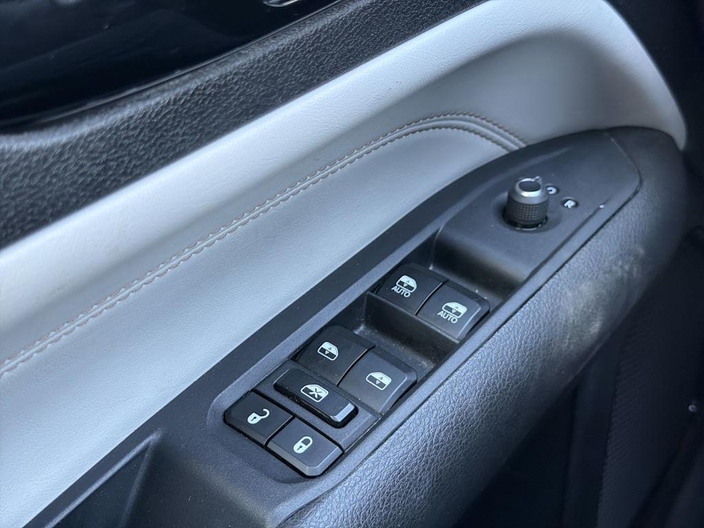 Thumbnail: 2024 Jeep Compass - 19