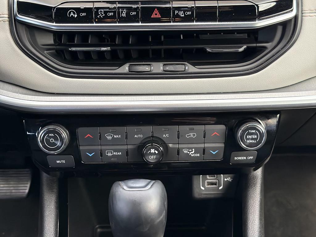 Thumbnail: 2025 Jeep Compass - 21
