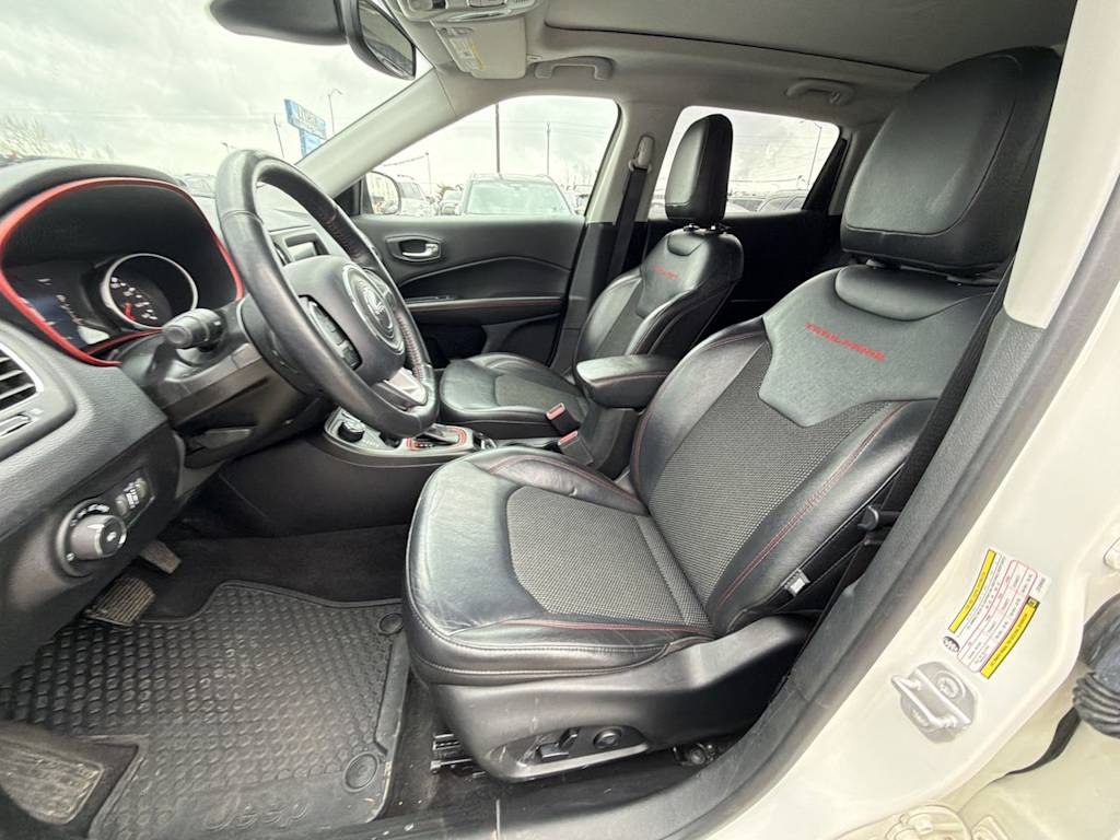 Thumbnail: 2018 Jeep Compass - 8