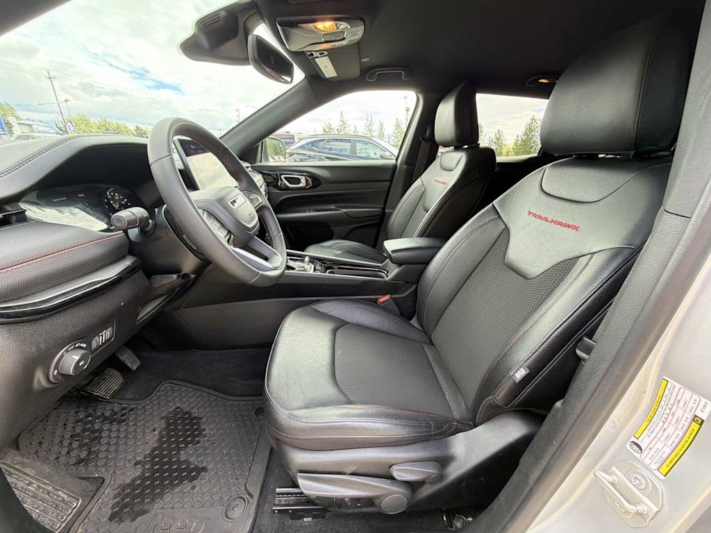 Thumbnail: 2024 Jeep Compass - 9
