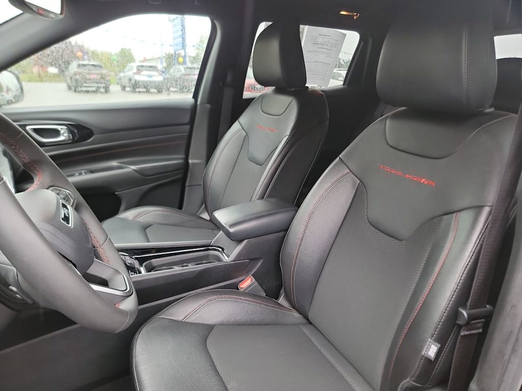 Thumbnail: 2024 Jeep Compass - 10