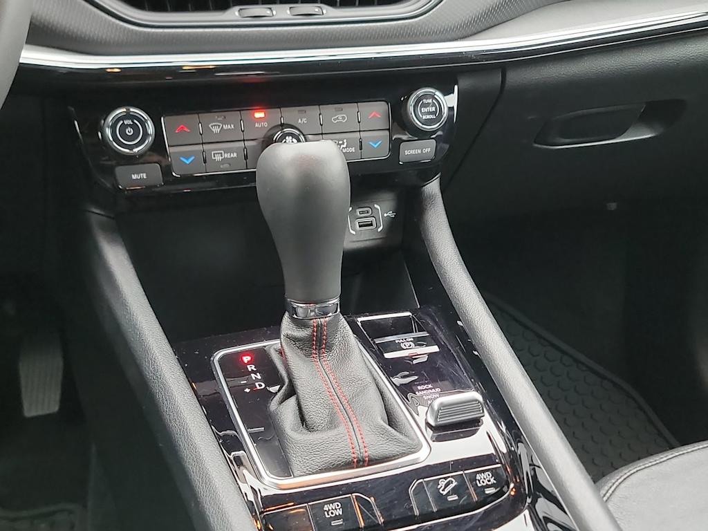 Thumbnail: 2024 Jeep Compass - 14