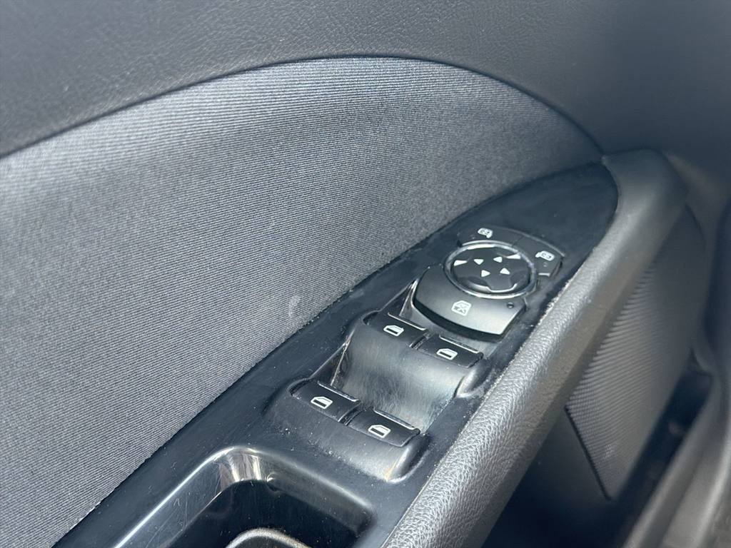 Thumbnail: 2016 Ford Fusion - 19