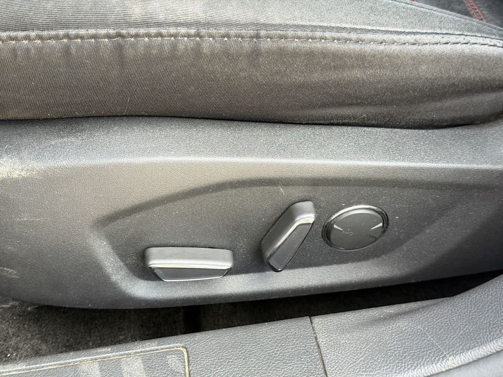 Thumbnail: 2016 Ford Fusion - 20