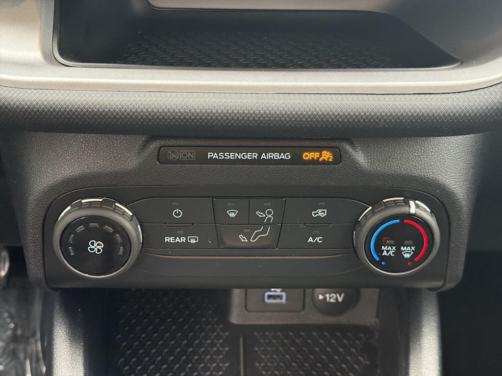Thumbnail: 2021 Ford Bronco Sport - 22