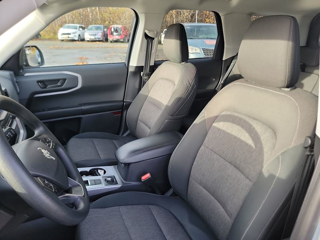 Thumbnail: 2024 Ford Bronco Sport - 9