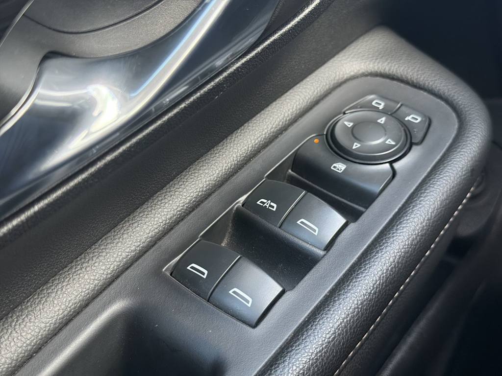 Thumbnail: 2024 GMC Terrain - 19