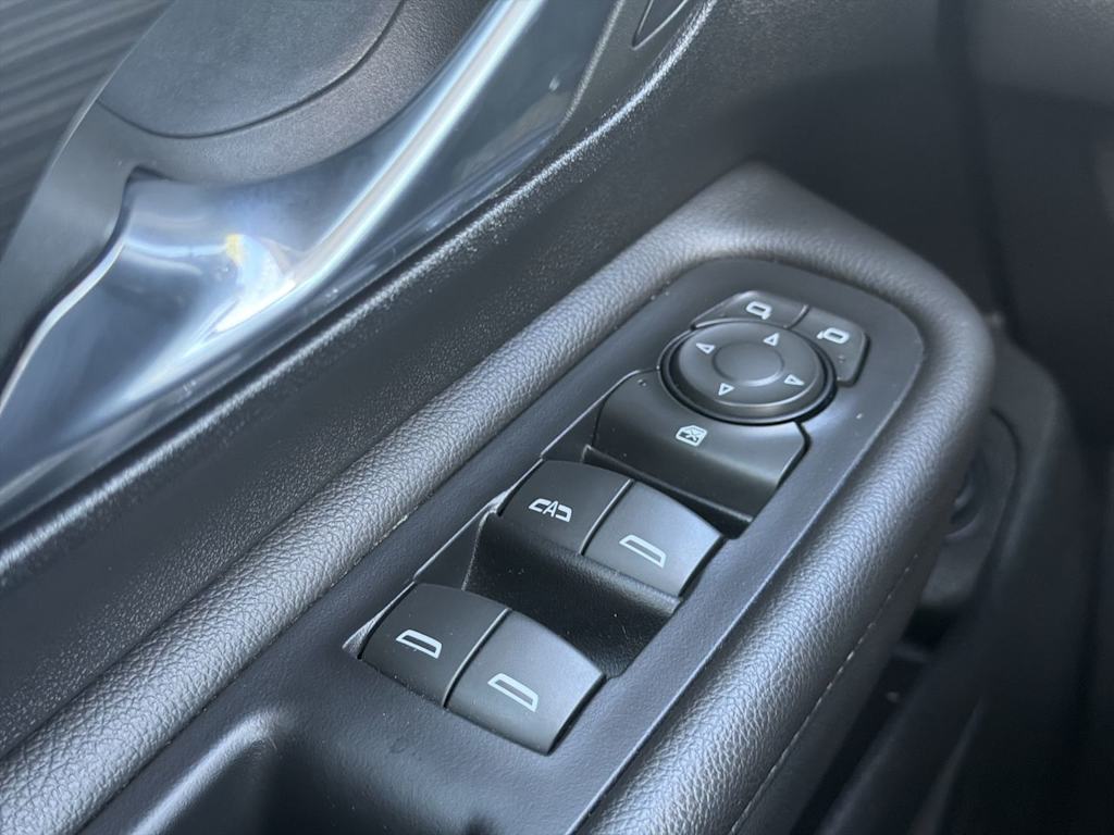 Thumbnail: 2023 GMC Terrain - 19