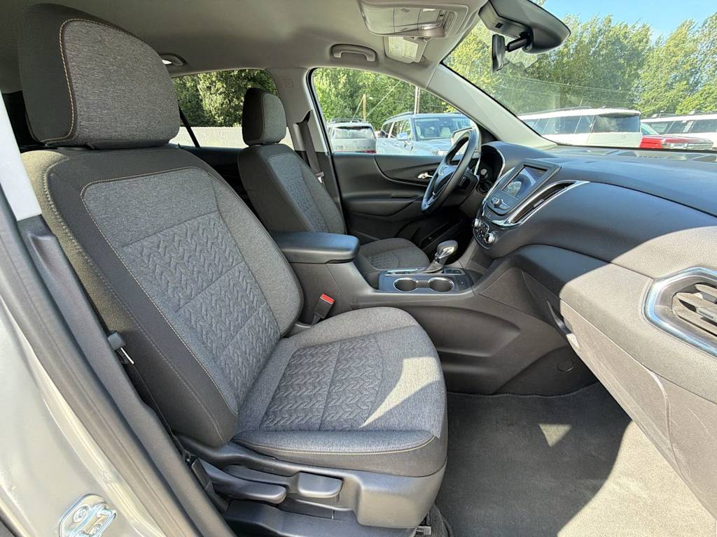 Thumbnail: 2024 Chevrolet Equinox - 10