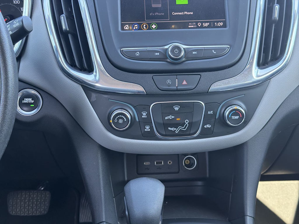 Thumbnail: 2023 Chevrolet Equinox - 21